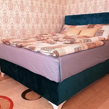 アパート Oasis Felix ベオグラード