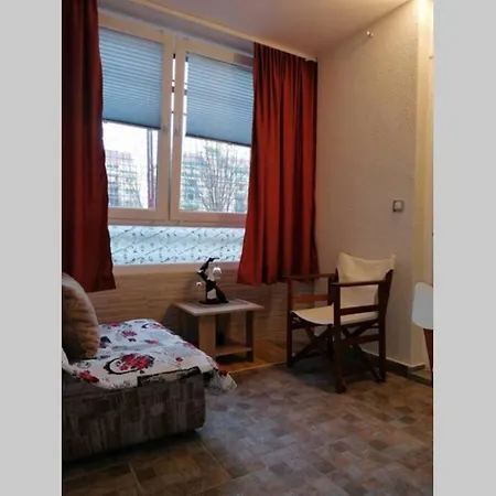 アパート Oasis Felix ベオグラード